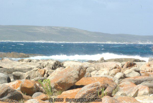 The rugged rock beach front at Fanny Cove