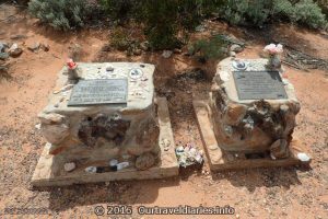 Memorials to SGJ (Goog) Denton and Martin (Dinger) Denton, Googs Track, South Australia