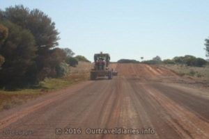Grading corrugations - North of Kookynie, Western Australia