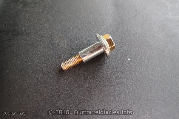 The new M8 replacement bolt.