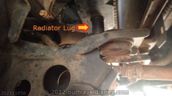 The Pajero's radiator seating lug on the left side on the radiator.